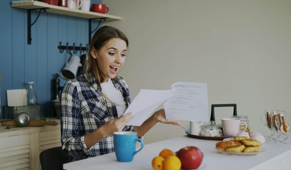 Update–Dad’s ‘Terrible’ Paintings Hilariously Earn Thousands in Commissions With 430 Requests Last Year